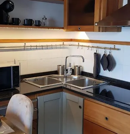 Albero Maestro On Bussana Seaside Апартаменты