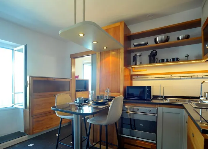 Apartment Albero Maestro On Bussana Seaside *